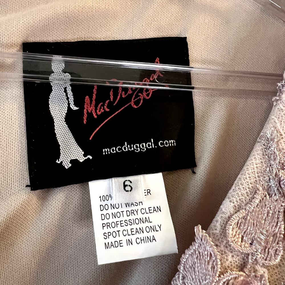 Mac Duggal Pink Floral Applique Illusion Long Sleeve Gown 70224 Sz 6 NWT - Picture 7 of 9